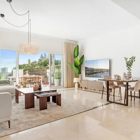 Luxurious Penthouse - View, Roof Terrace, 3br - 2ba Apartmán *