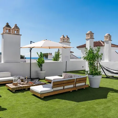 Apartmán Luxurious Penthouse - View, Roof Terrace, 3br - 2ba *