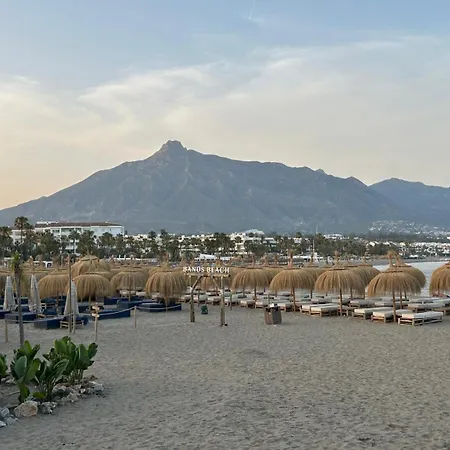 Apartmán Luxurious Penthouse - View, Roof Terrace, 3br - 2ba *